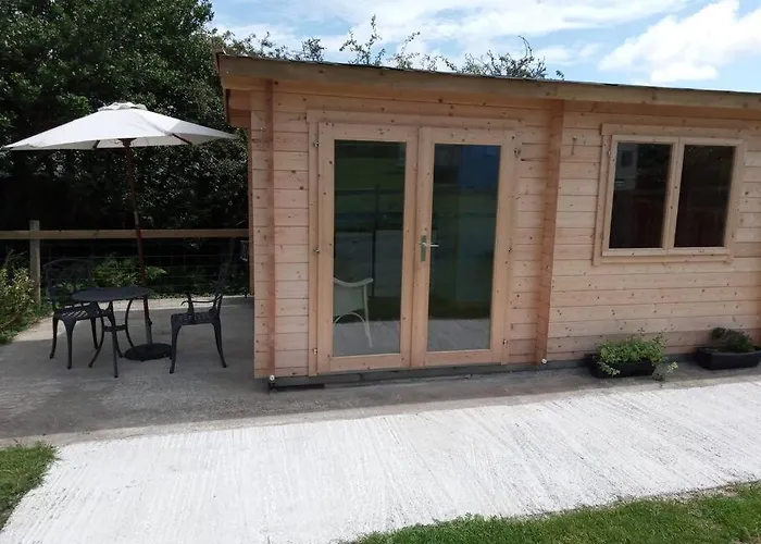Cosy Cabin For Two